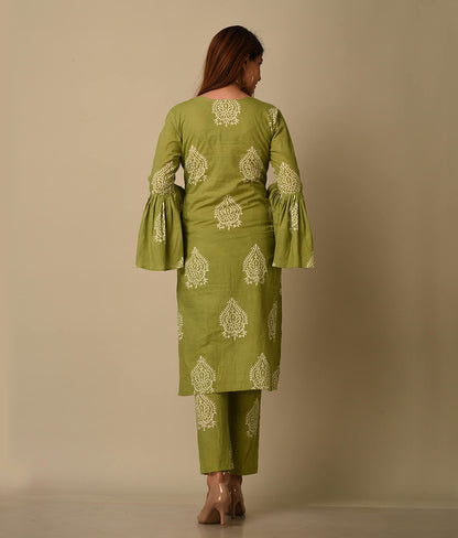 Green Floral Printed Cotton Suit Set