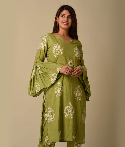 Green Floral Printed Cotton Suit Set