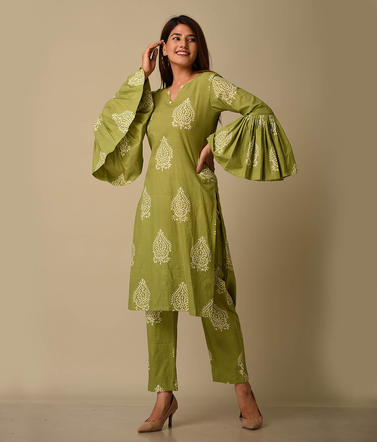 Green Floral Printed Cotton Suit Set