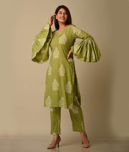 Green Floral Printed Cotton Suit Set